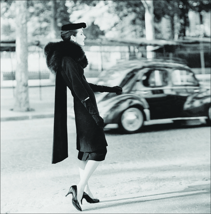 Balenciaga, Christian Dior, Jacques Fath đưa lông thú vào trang phục ít cầu kỳ hơn kiểu áo khoác lông truyền thống.